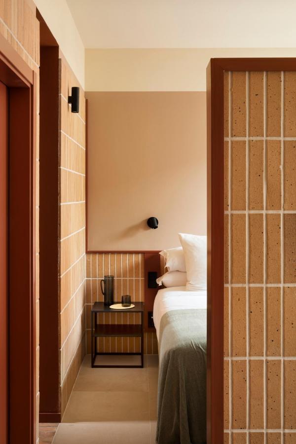 Casa Y Fonda 1888 Hotel Alcalá de Henares Екстериор снимка